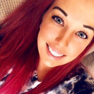 Meet your Posher, Stefani